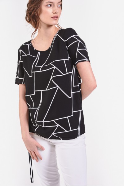 Bluzka w geometryczne wzory Bluzka w geometryczne wzory
