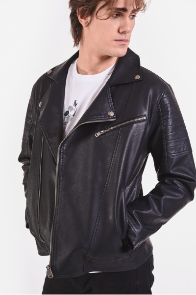 Kurtka biker z otwartymi klapami Kurtka biker z otwartymi klapami