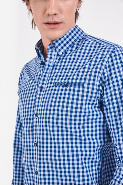 Bawełniana koszula slim w niebieską kratę