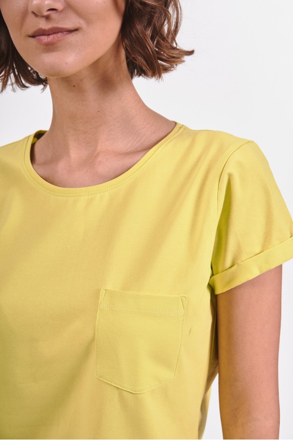 Gładki t-shirt z kieszonką na piersi Gładki t-shirt z kieszonką na piersi