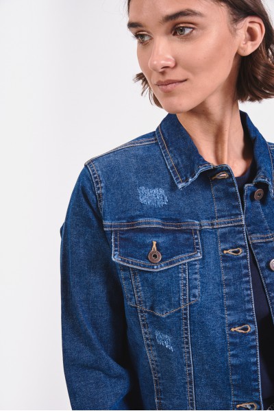 Dżinsowa kurtka o kroju oversize Dżinsowa kurtka o kroju oversize