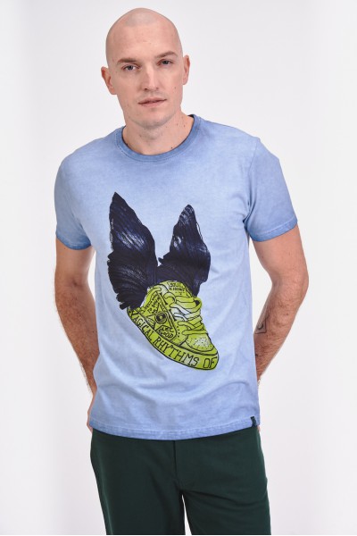 Klasyczny t-shirt z nadrukiem Klasyczny t-shirt z nadrukiem