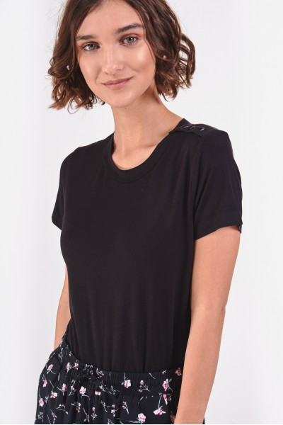 Czarny t-shirt Czarny t-shirt