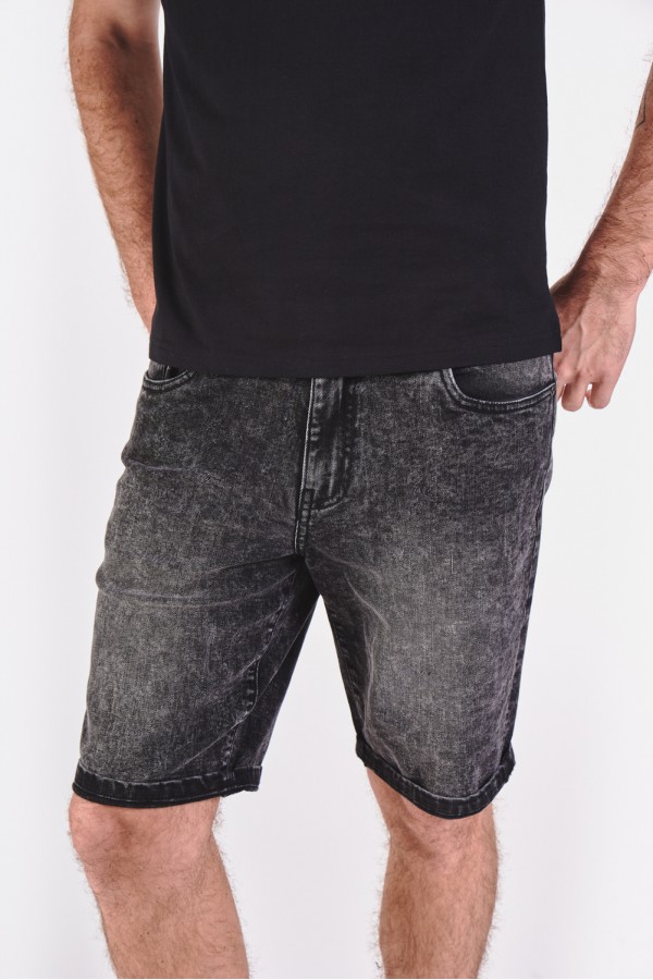 Dżinsowe szorty z granatowego, spranego denimu Dżinsowe szorty z granatowego, spranego denimu