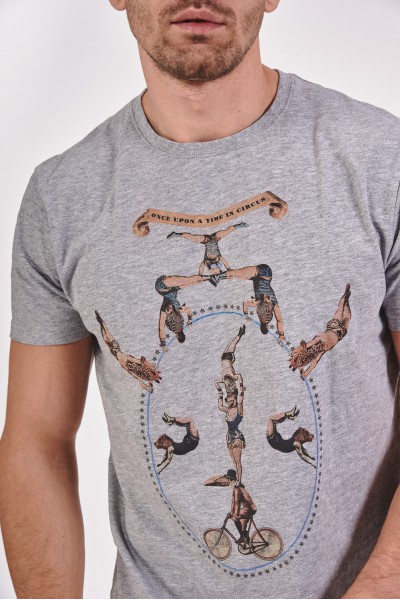 T-shirt z motywem cyrku T-shirt z motywem cyrku