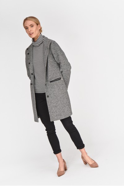 Elegancki płaszcz w pepitkę Elegancki płaszcz w pepitkę