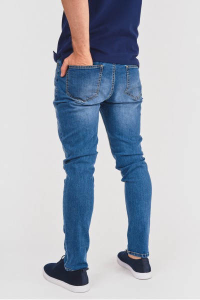 Jeasny z jasnego denimu Jeasny z jasnego denimu