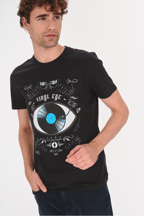 T-shirt z muzycznym nadrukiem T-shirt z muzycznym nadrukiem