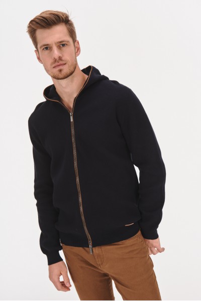Sweter męski