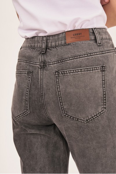 Jeansy medium waist Jeansy medium waist