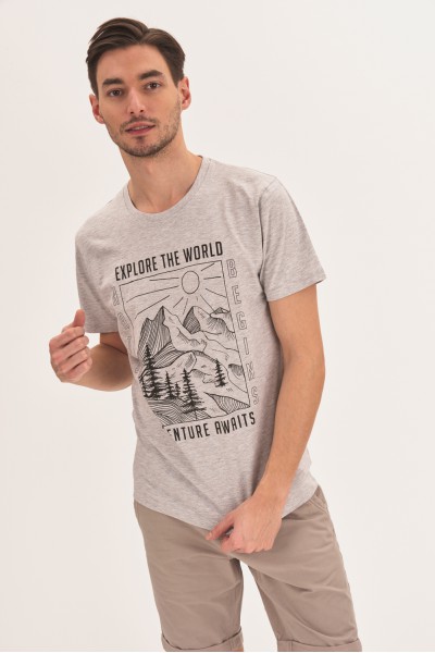 T-shirt z konturowym nadrukiem T-shirt z konturowym nadrukiem