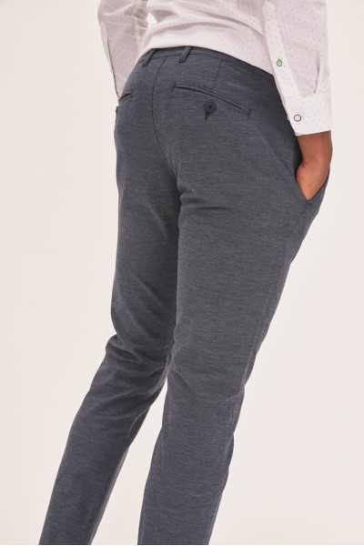 Spodnie w stylu casual Spodnie w stylu casual