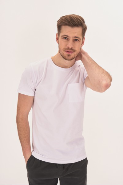 T-shirt z kieszonką T-shirt z kieszonką