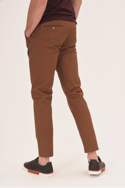 Spodnie w stylu casual Spodnie w stylu casual