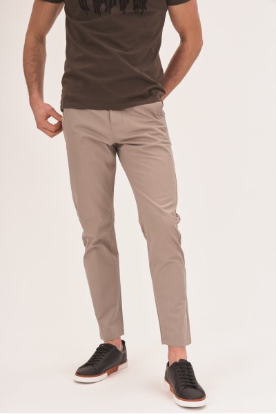 Spodnie w stylu casual Spodnie w stylu casual