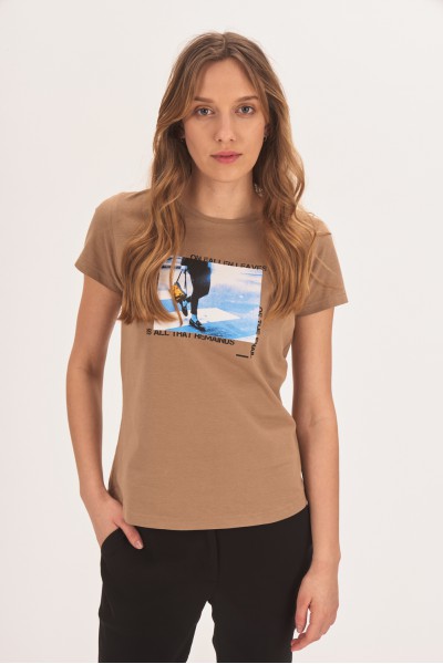 T-shirt z nadrukiem T-shirt z nadrukiem