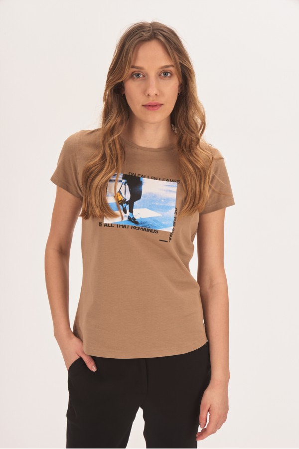 T-shirt z nadrukiem T-shirt z nadrukiem