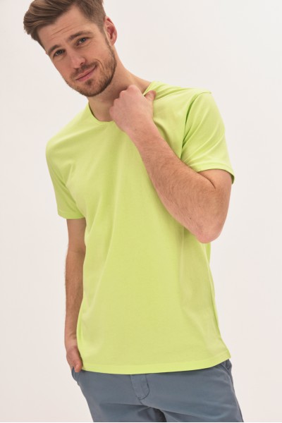 T-shirt z dekoltem w serek T-shirt z dekoltem w serek